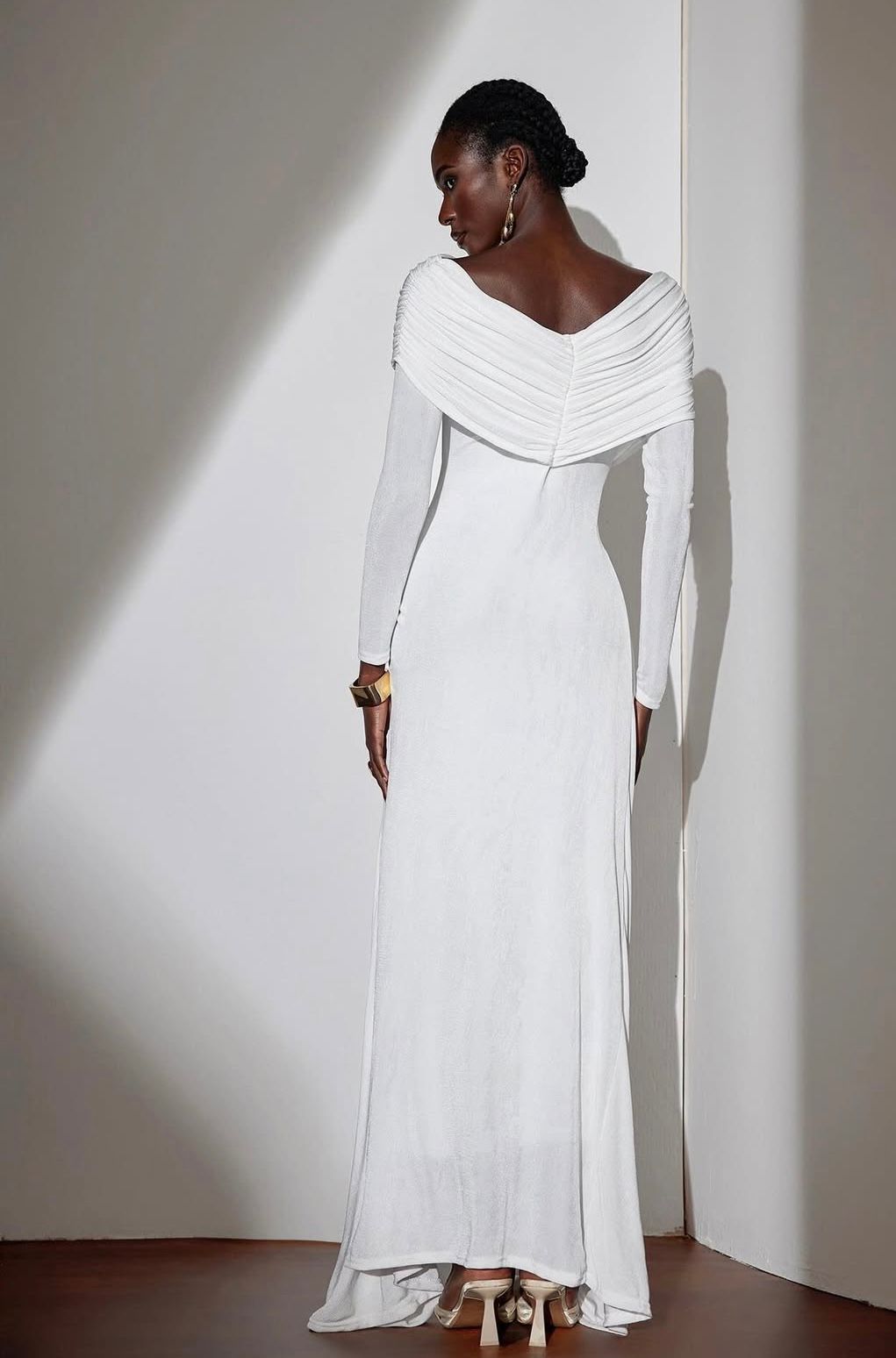 Luxury Draped Off-Shoulder Long Sleeve Maxi Dress